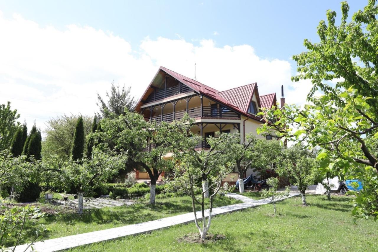 Casa Stefandra Hotel Бреаза Екстериор снимка