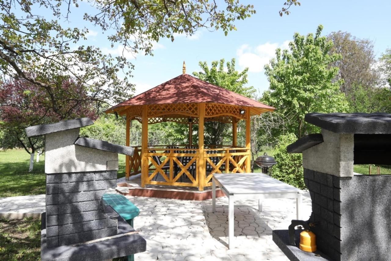 Casa Stefandra Hotel Бреаза Екстериор снимка