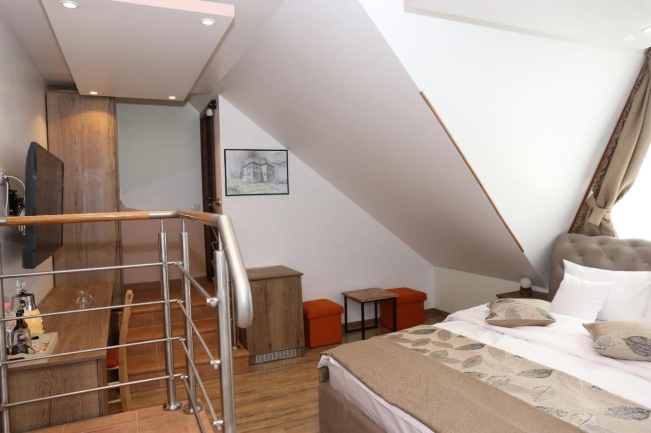 Casa Stefandra Hotel Бреаза Екстериор снимка