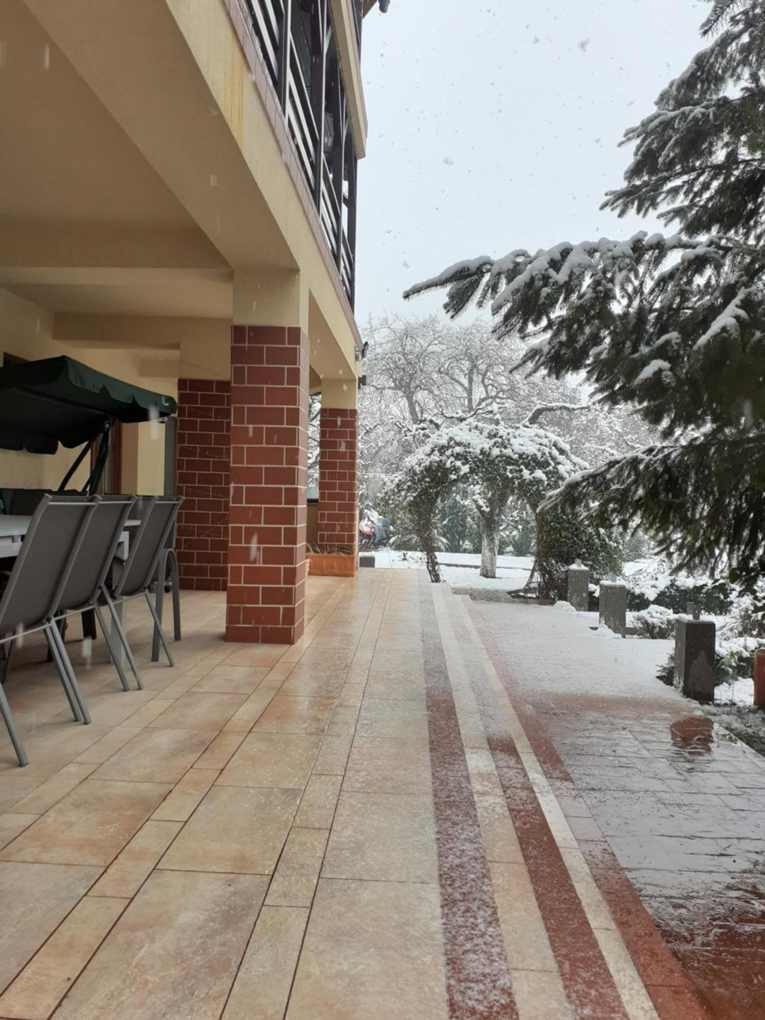Casa Stefandra Hotel Бреаза Екстериор снимка